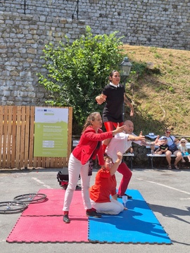 2-AnaDesetnica_na PARKirišču Veronika 2